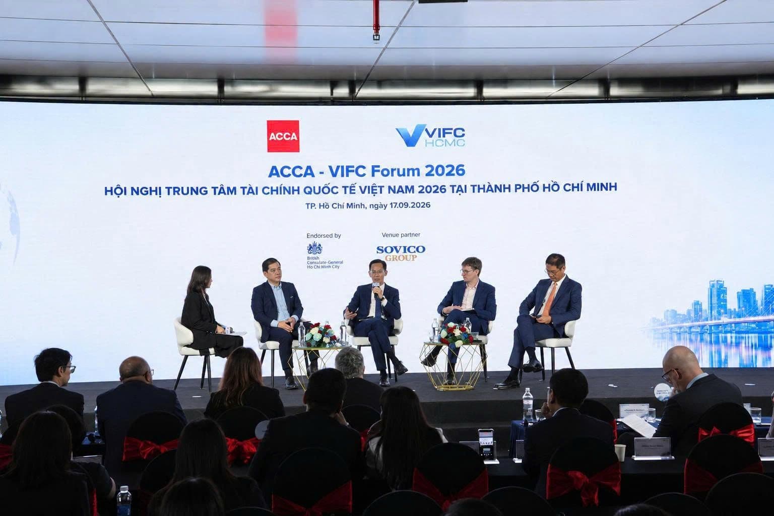 TỪ NIỀM TIN CHUẨN MỰC ĐẾN DÒNG VỐN XANH: VIFC-HCMC KIẾN TẠO HỆ SINH THÁI TÀI CHÍNH QUỐC TẾ